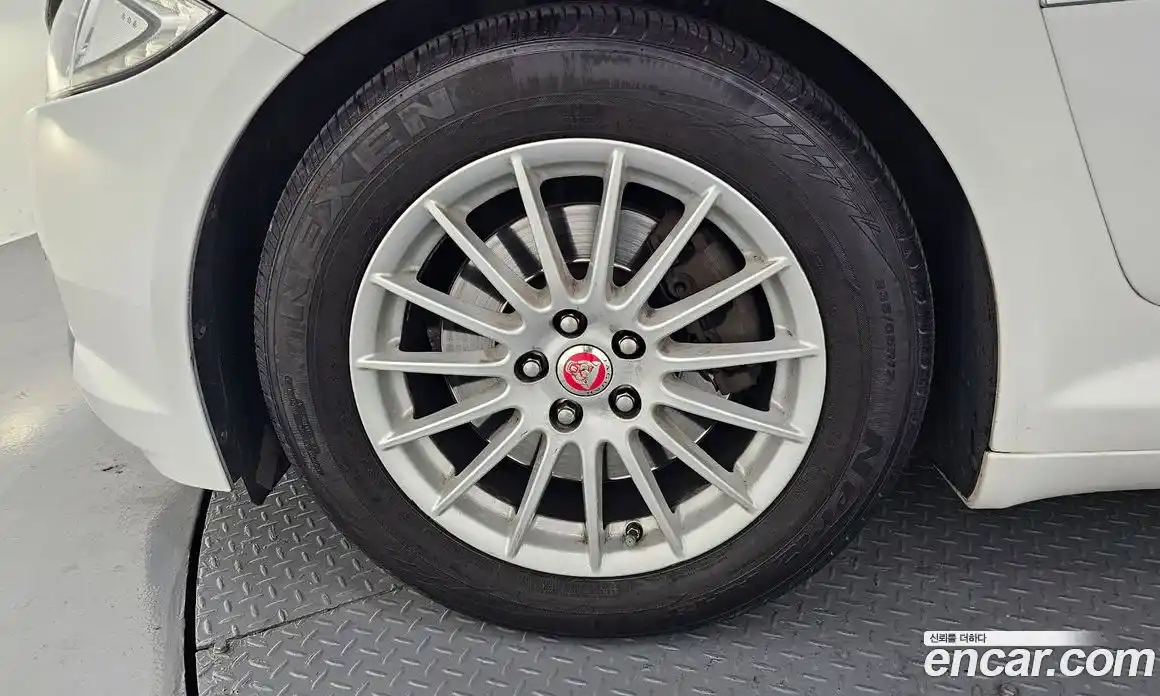 Jaguar XF 2014 2.0 гидро, фото 5