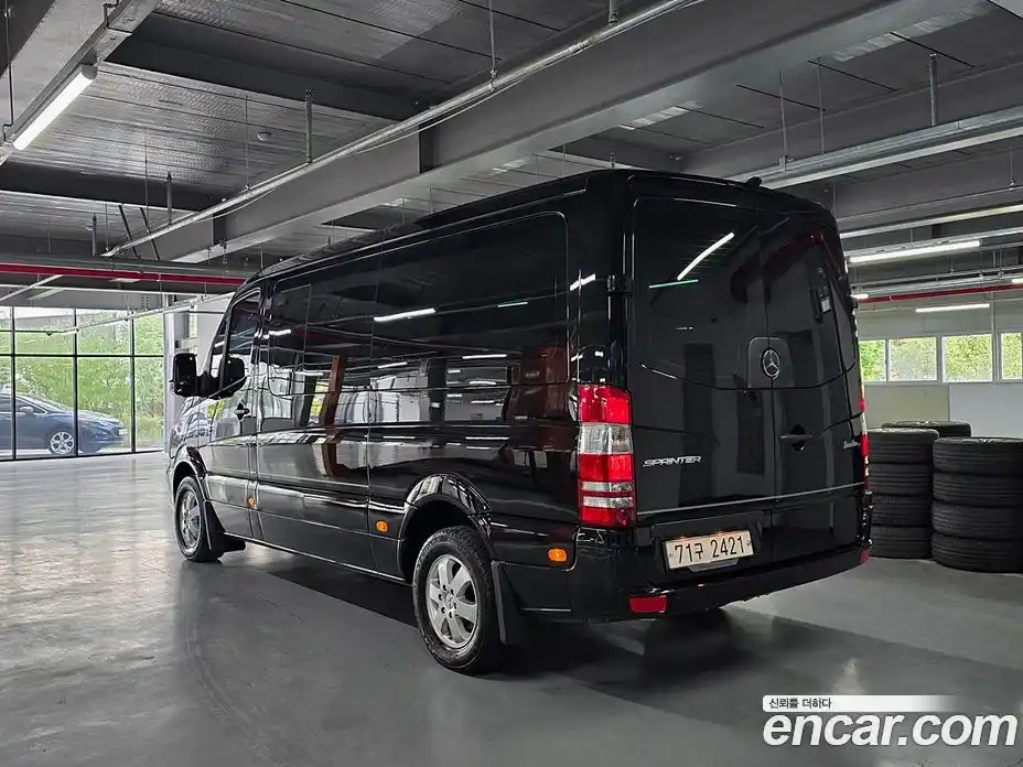 Mercedes-Benz Sprinter 2017 3.0 гидро, фото 4 Mercedes-Benz Sprinter 2017 3.0 гидро, фото 4