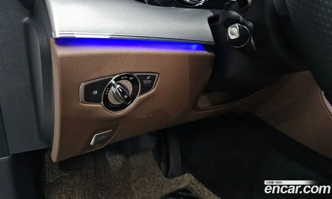 Mercedes-Benz E-Class 2018 2.0 автомат (гидро), фото 23