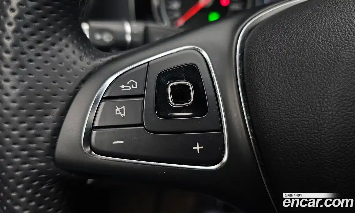 Mercedes-Benz E-Class 2018 2.0 автомат (гидро), фото 32