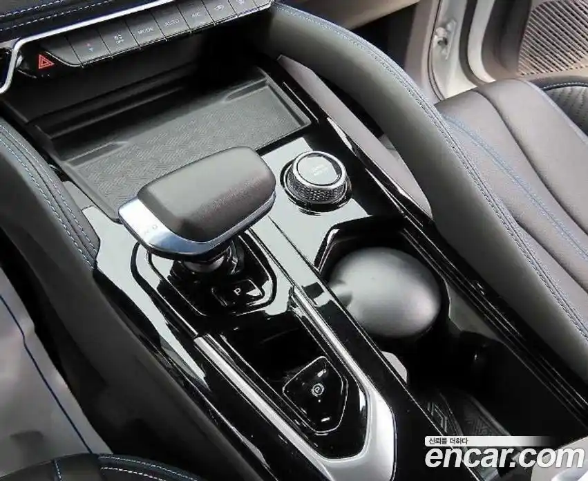 Renault Grand Koleos 2024 2.0 гидро, фото 13