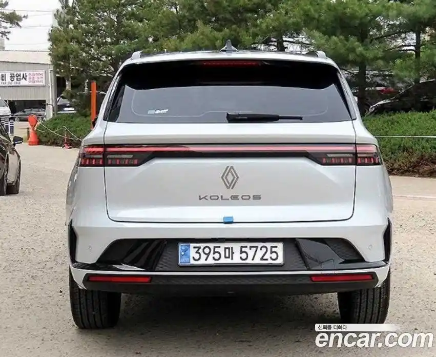 Renault Grand Koleos 2024 2.0 гидро, фото 4