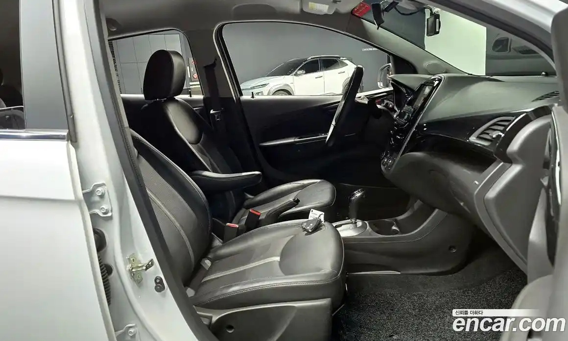 Chevrolet Spark 2018 1.0 гидро, фото 15