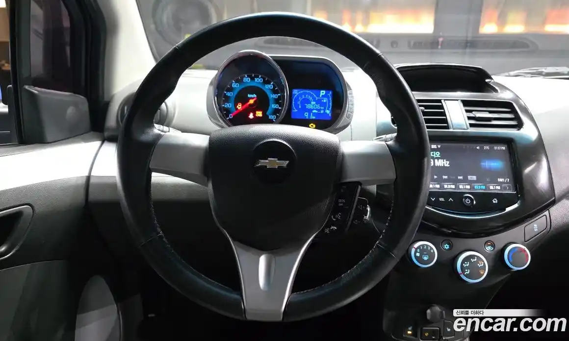 Chevrolet Spark 2015 1.0 гидро, фото 19