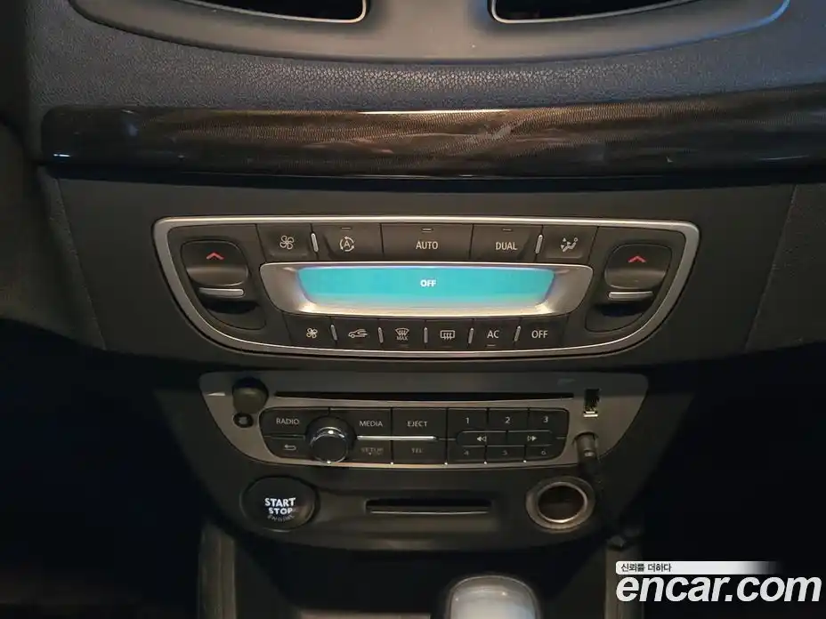 Renault SM3 2012 1.6 гидро, фото 13