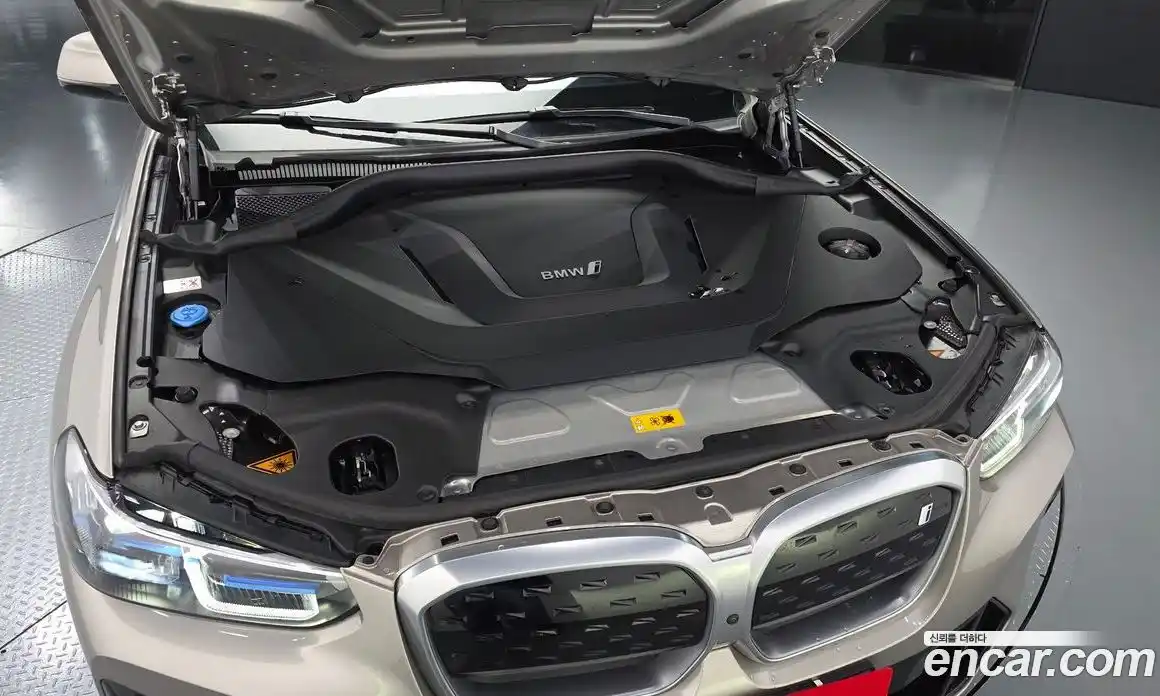 BMW iX3 2023 0.2 гидро, фото 6