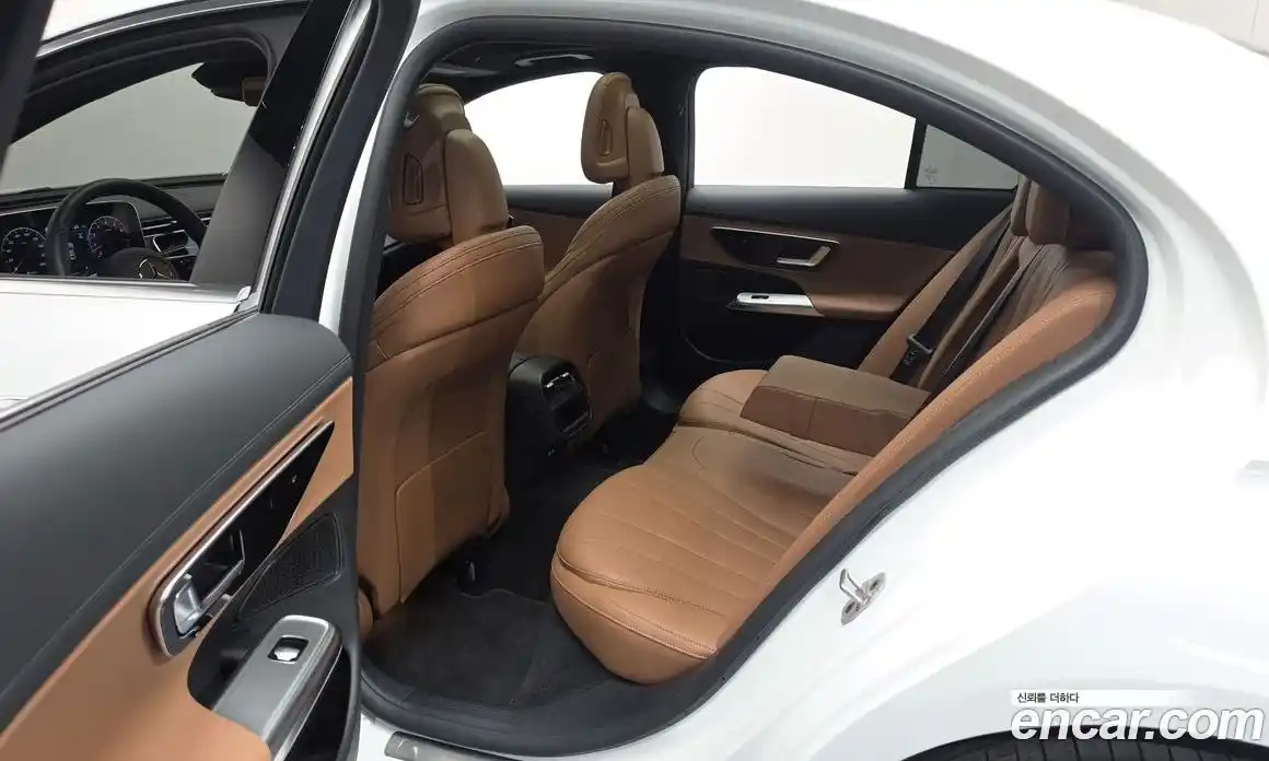 Mercedes-Benz E-Class 2026 2.0 гидро, фото 12