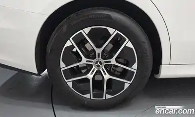 Mercedes-Benz E-Class 2026 2.0 гидро, миниатюра 5