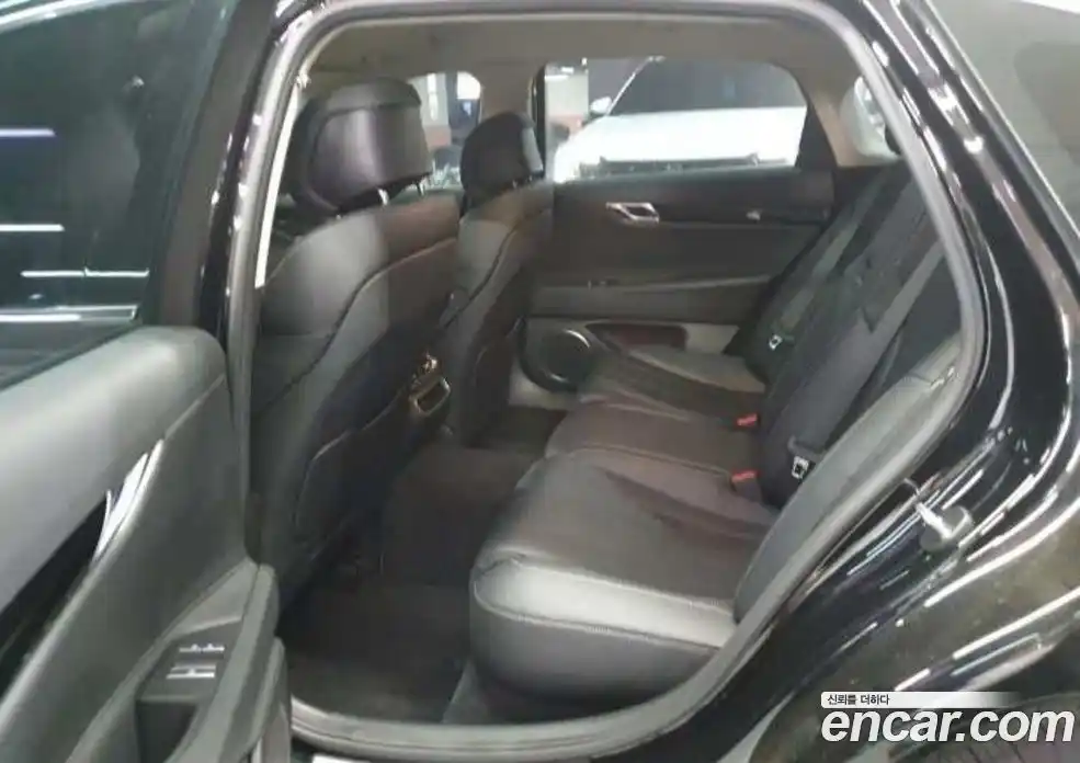 Genesis G80 2022 2.5 гидро, фото 10