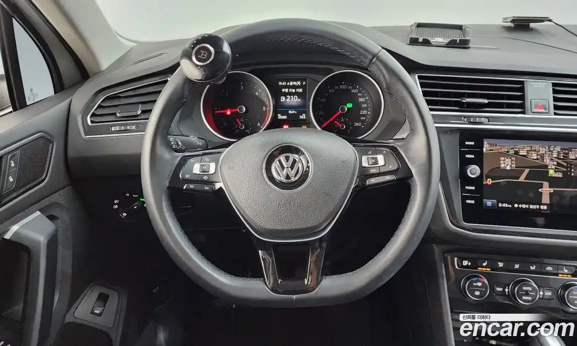 Volkswagen Tiguan 2019 2.0 автомат (гидро), фото 19