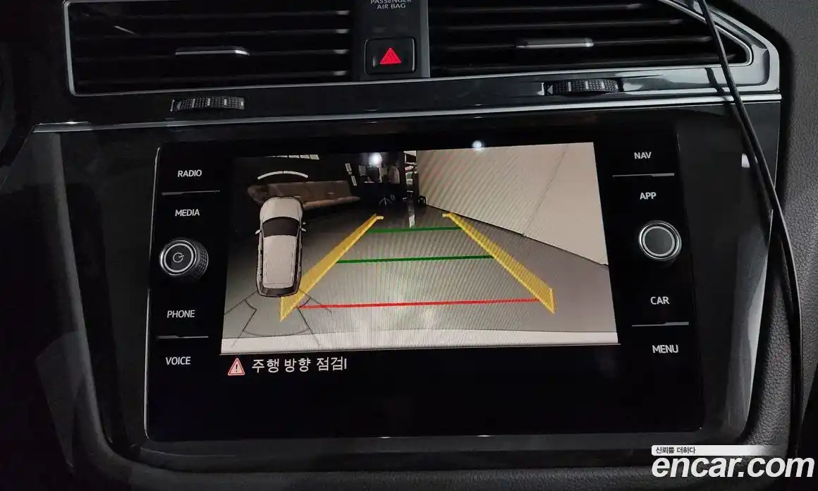 Volkswagen Tiguan 2019 2.0 автомат (гидро), фото 20