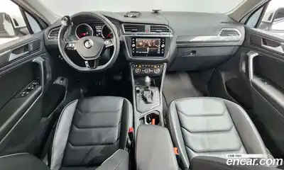 Volkswagen Tiguan 2019 2.0 автомат (гидро), миниатюра 10