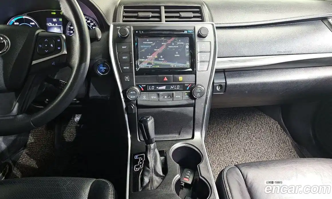 Toyota Camry 2017 2.5 гидро, фото 13