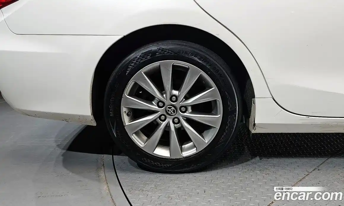 Toyota Camry 2017 2.5 гидро, фото 5
