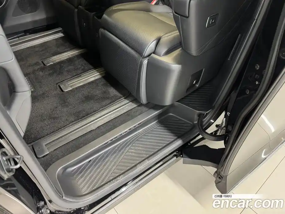 Toyota Alphard 2024 2.5 гидро, фото 12