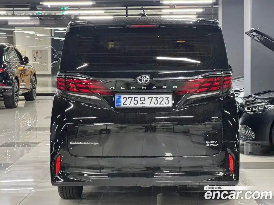 Toyota Alphard 2024 2.5 гидро, фото 3