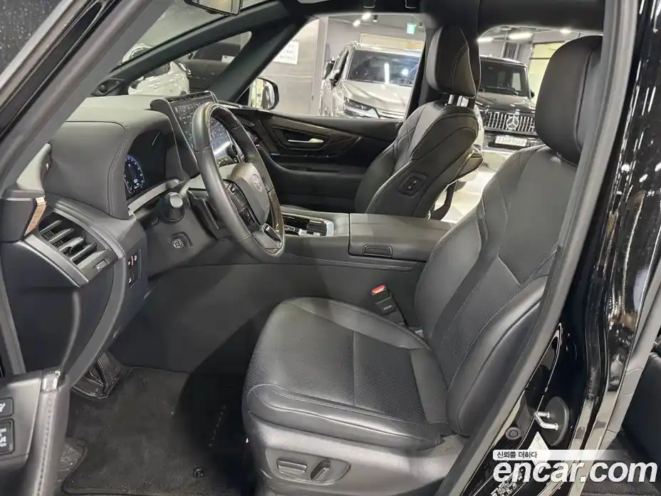 Toyota Alphard 2024 2.5 гидро, фото 7