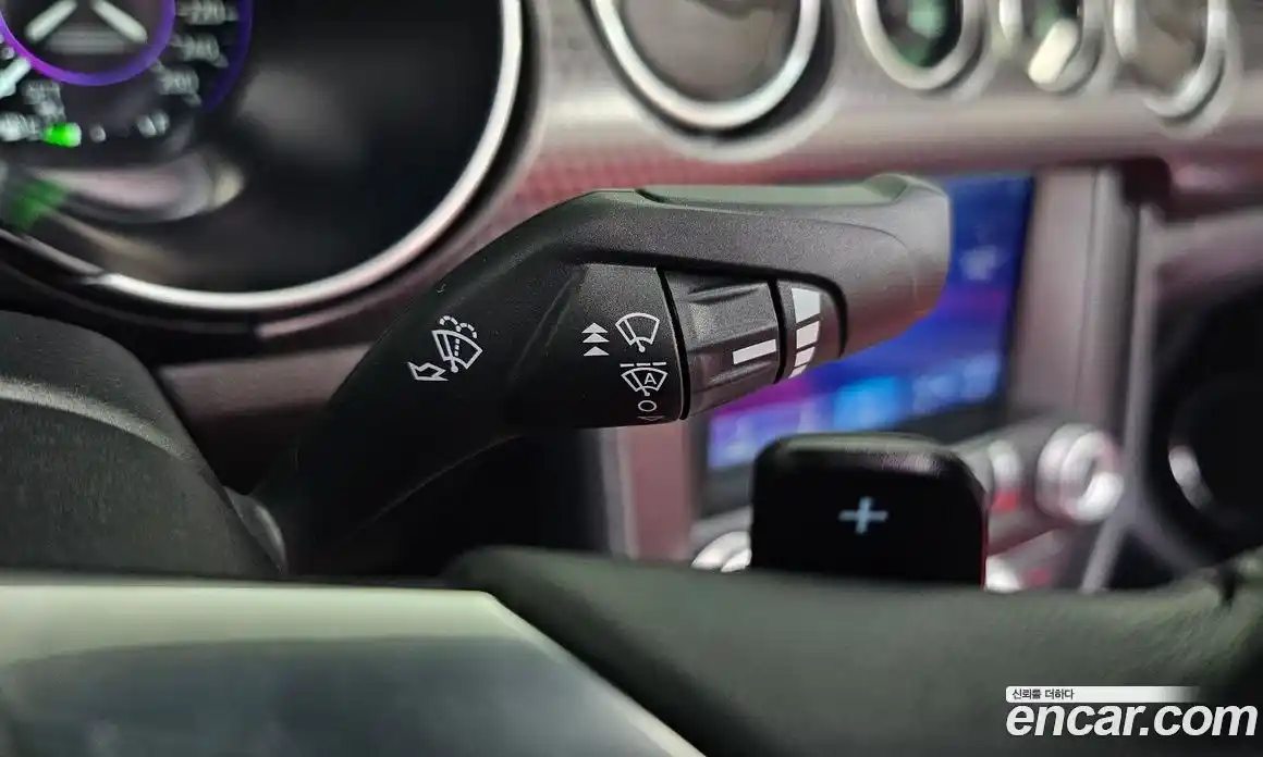 Ford Mustang 2022 5.0 автомат (гидро), фото 28