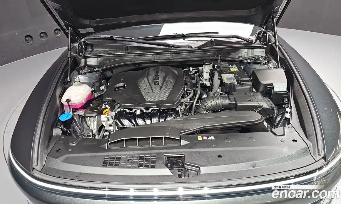 Hyundai Grandeur 2024 2.5 гидро, фото 6