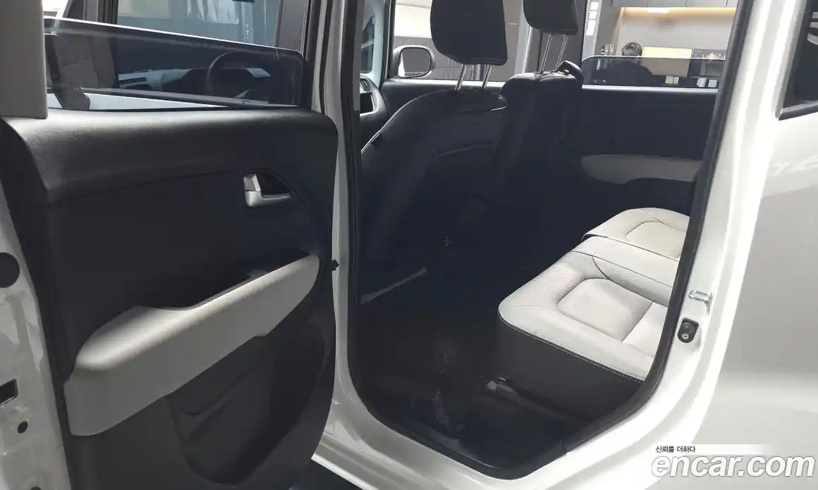 Kia Ray 2023 1.0 гидро, фото 16