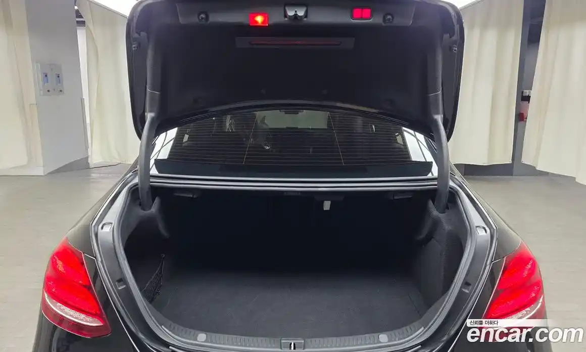 Mercedes-Benz E-Class 2020 2.0 автомат (гидро), фото 20