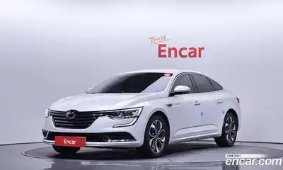 Renault SM6