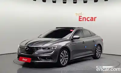 Renault SM6