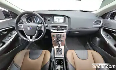 Volvo V40 2015 2.0 автомат (гидро), миниатюра 7