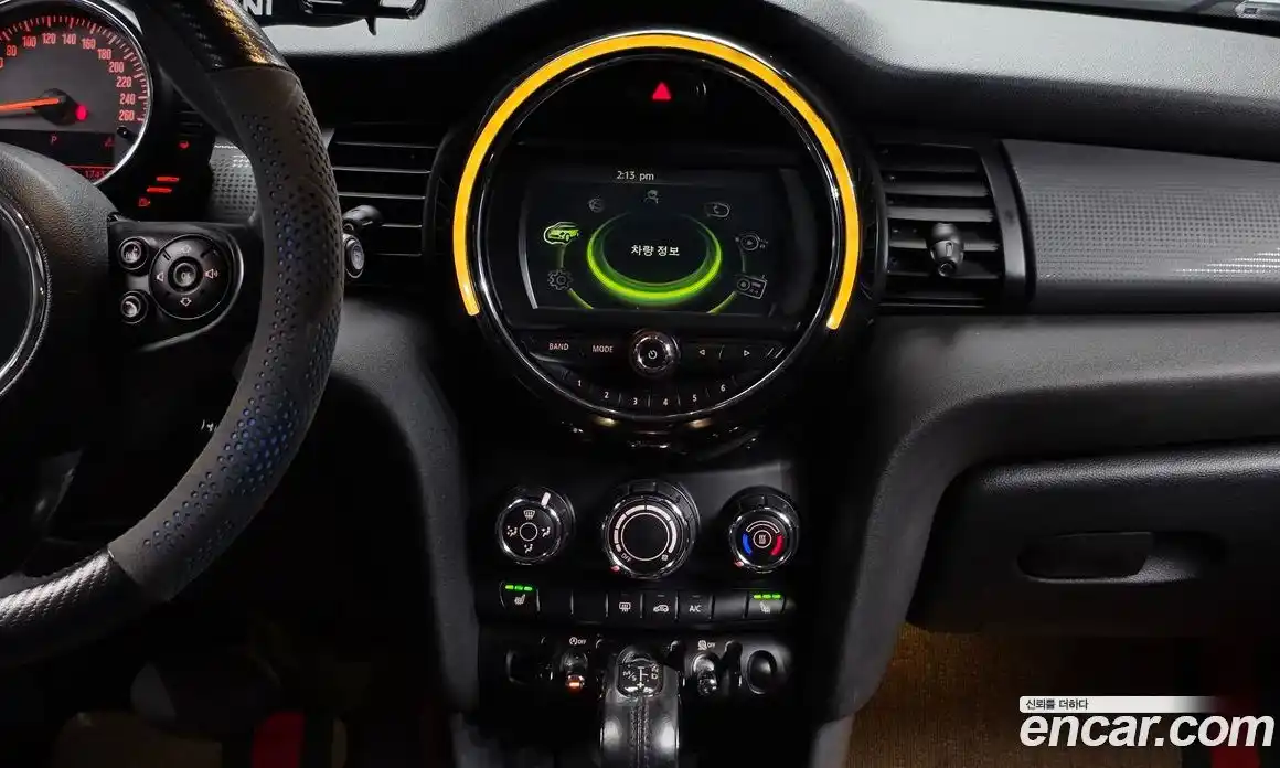 Mini Cooper 2016 1.5 автомат (гидро), фото 12