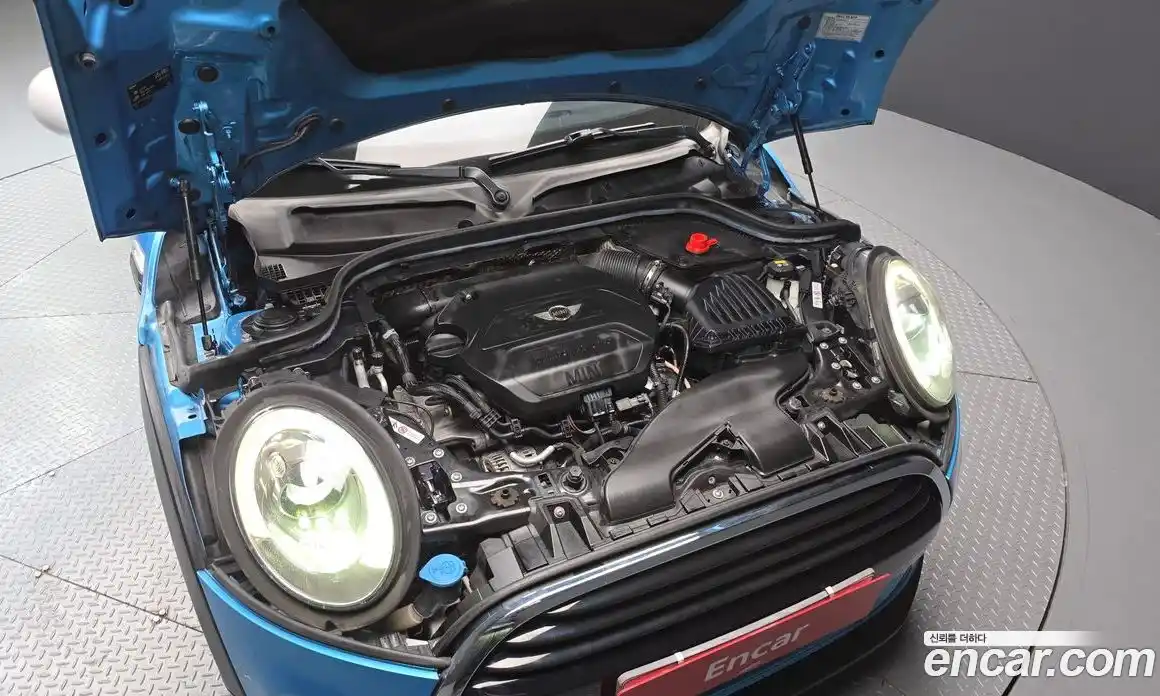 Mini Cooper 2016 1.5 автомат (гидро), фото 6