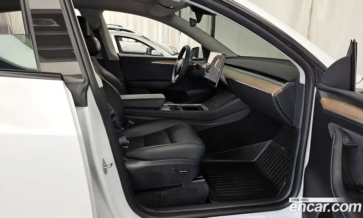 Tesla Model Y 2023 0.2 гидро, фото 17