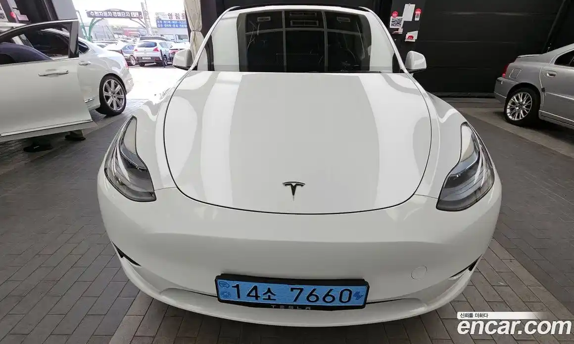Tesla Model Y 2023 0.2 гидро, фото 33