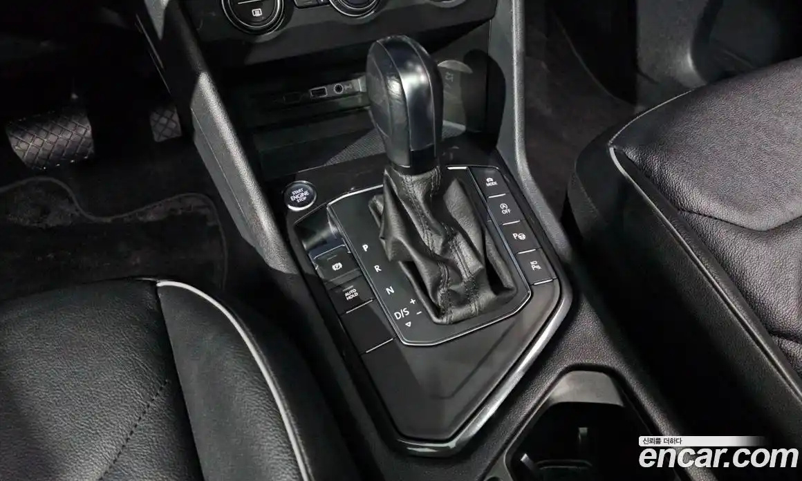 Volkswagen Tiguan 2020 2.0 автомат (гидро), фото 9