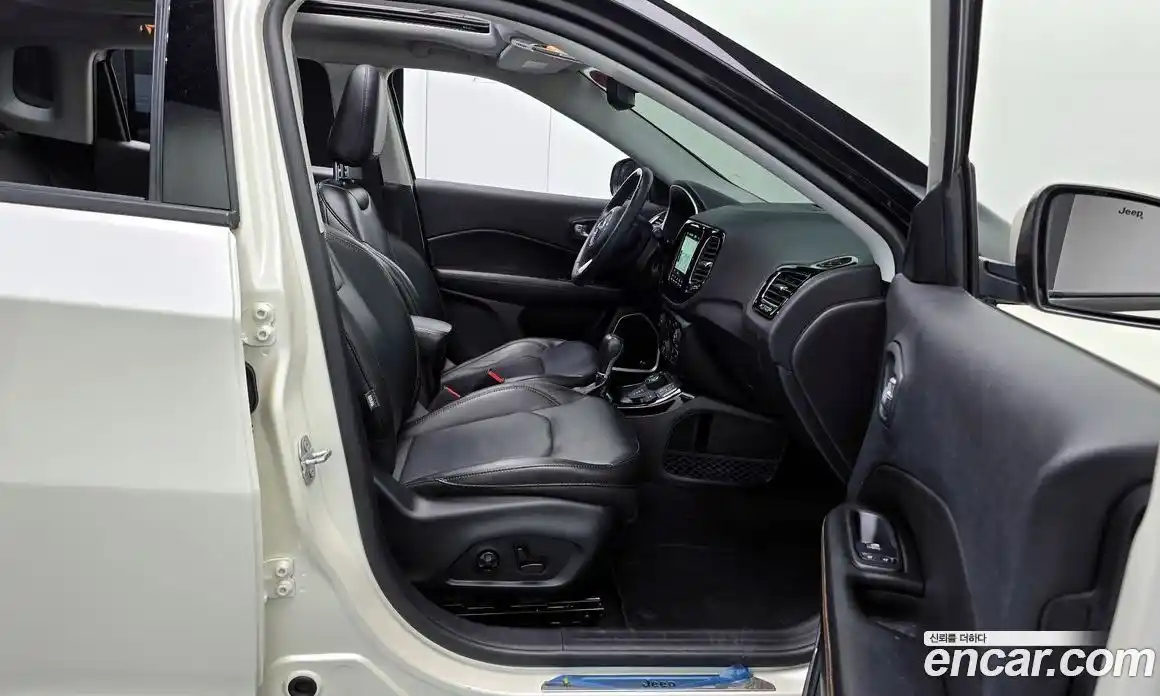 Jeep Compass 2019 2.4 автомат (гидро), фото 11