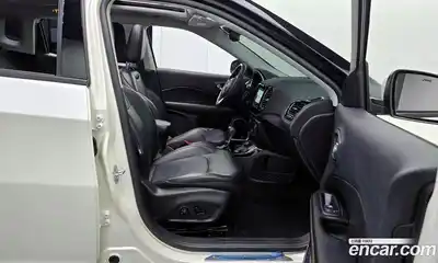 Jeep Compass 2019 2.4 автомат (гидро), миниатюра 11