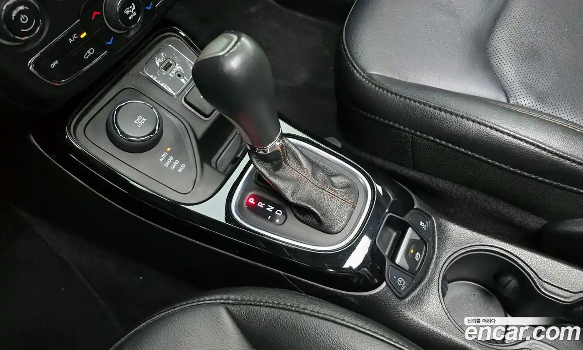 Jeep Compass 2019 2.4 автомат (гидро), фото 9