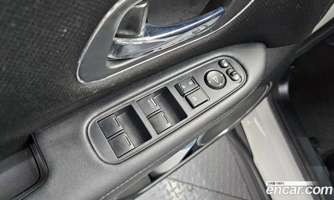 Honda HR-V 2016 1.8 автомат (гидро), фото 18