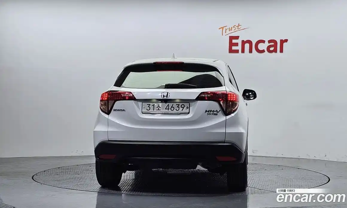 Honda HR-V 2016 1.8 автомат (гидро), фото 4