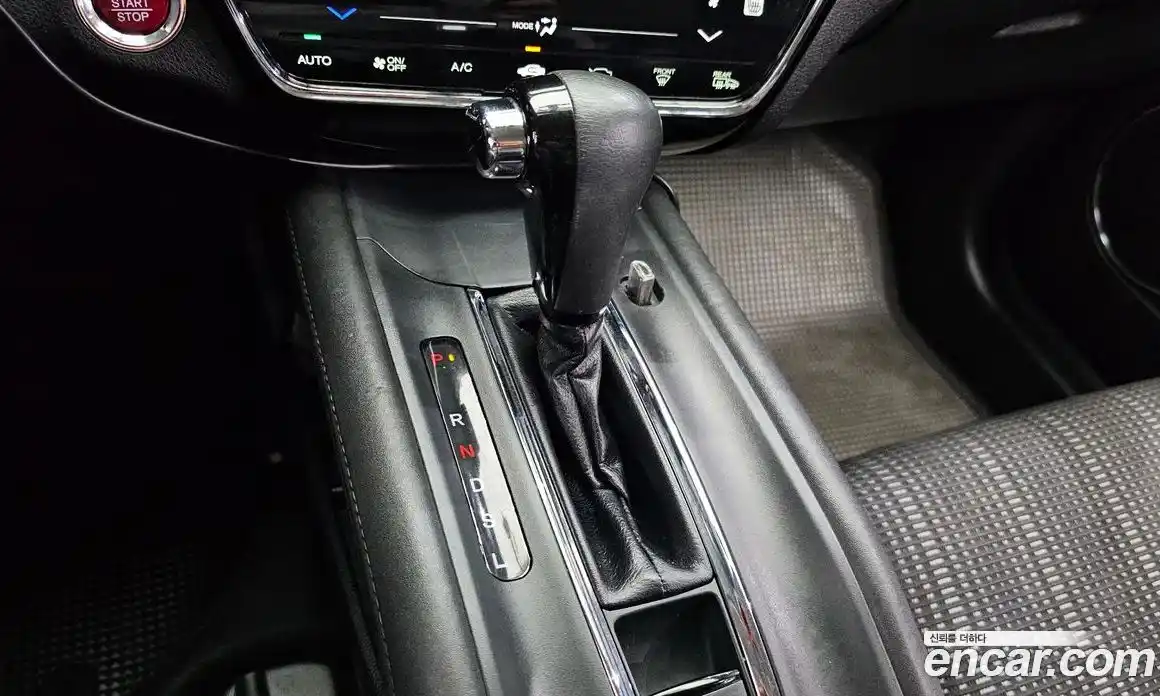 Honda HR-V 2016 1.8 автомат (гидро), фото 9