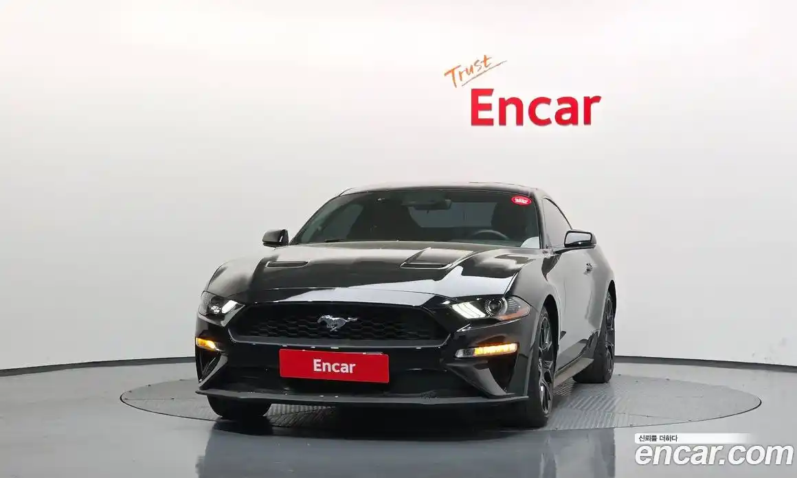 Ford Mustang 2018 2.3 автомат (гидро), фото 3