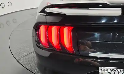 Ford Mustang 2018 2.3 автомат (гидро), миниатюра 9
