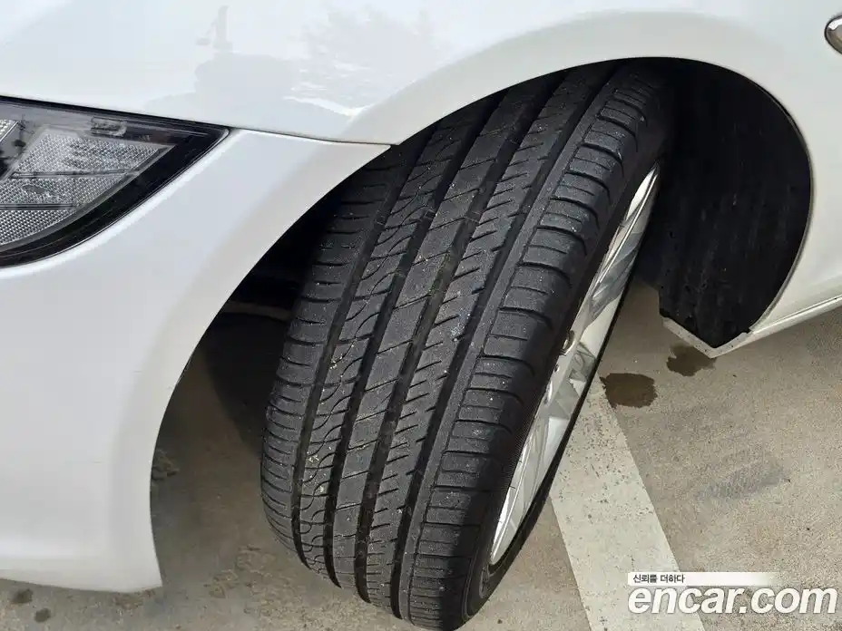 Jaguar XF 2019 2.0 гидро, фото 17