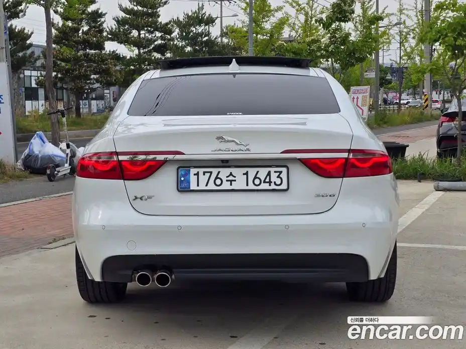 Jaguar XF 2019 2.0 гидро, фото 4
