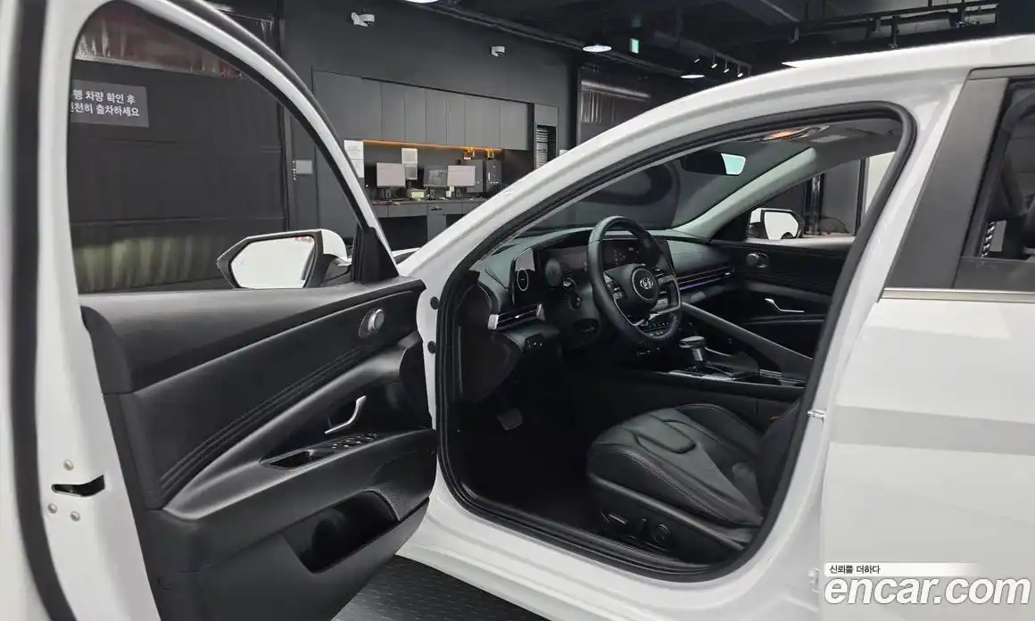 Hyundai Avante 2020 1.6 гидро, фото 12