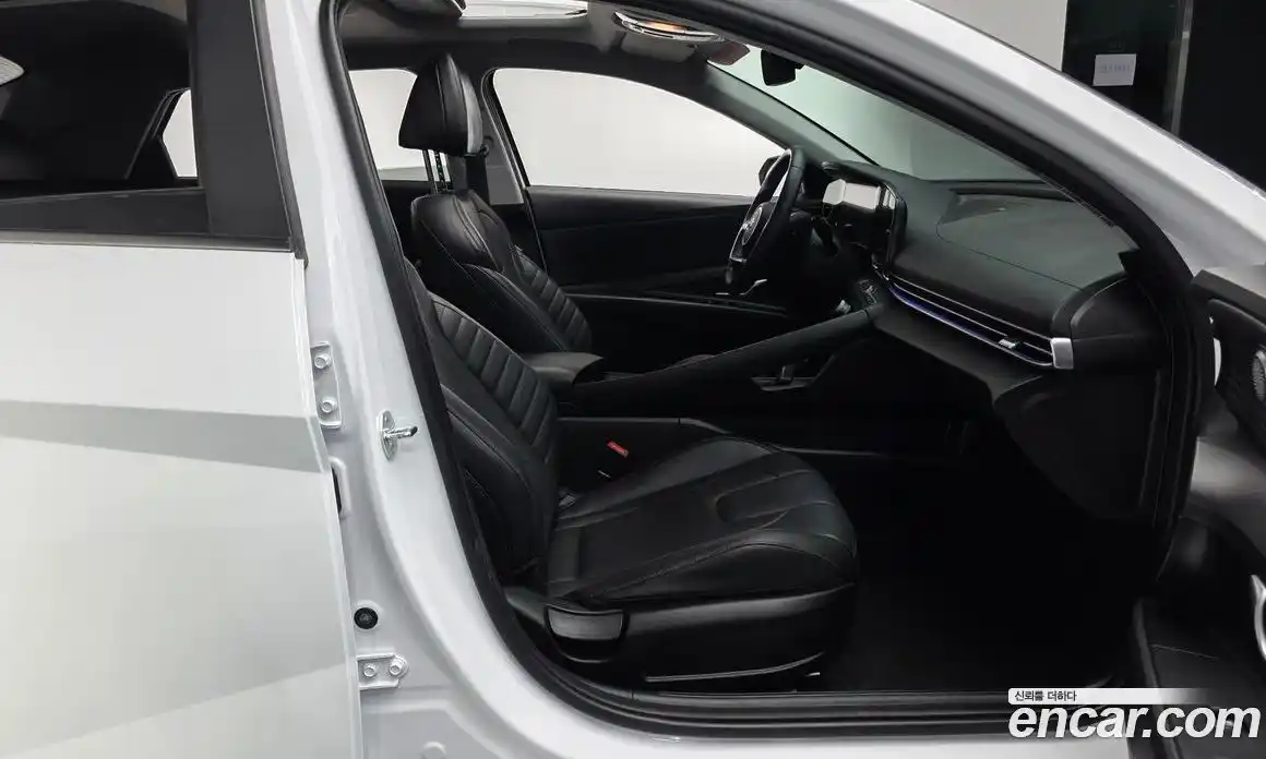Hyundai Avante 2020 1.6 гидро, фото 16