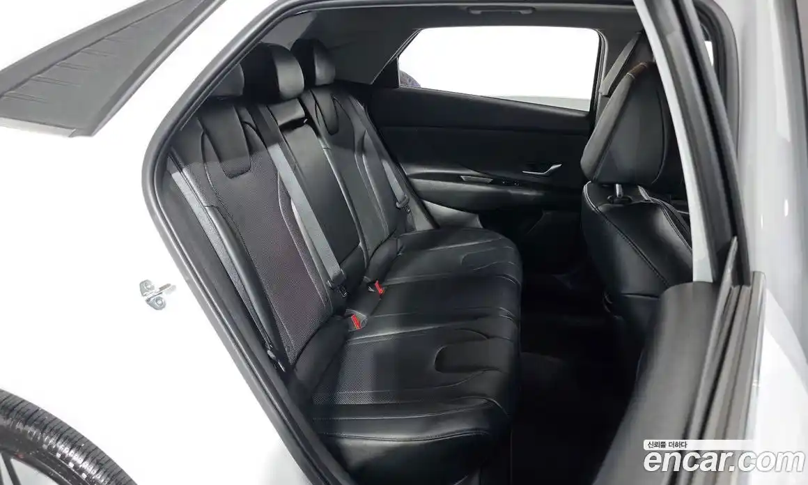 Hyundai Avante 2020 1.6 гидро, фото 17