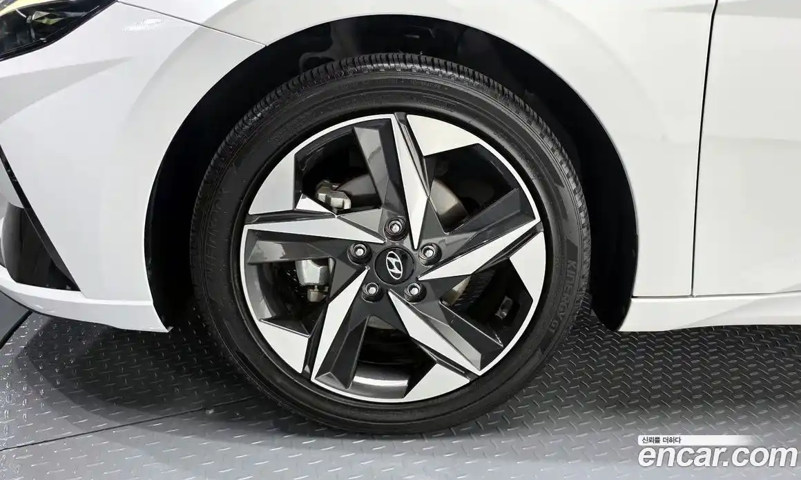 Hyundai Avante 2020 1.6 гидро, фото 4