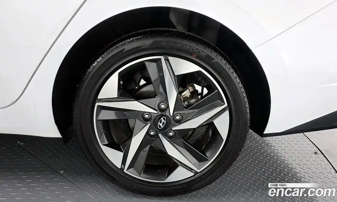 Hyundai Avante 2020 1.6 гидро, фото 6