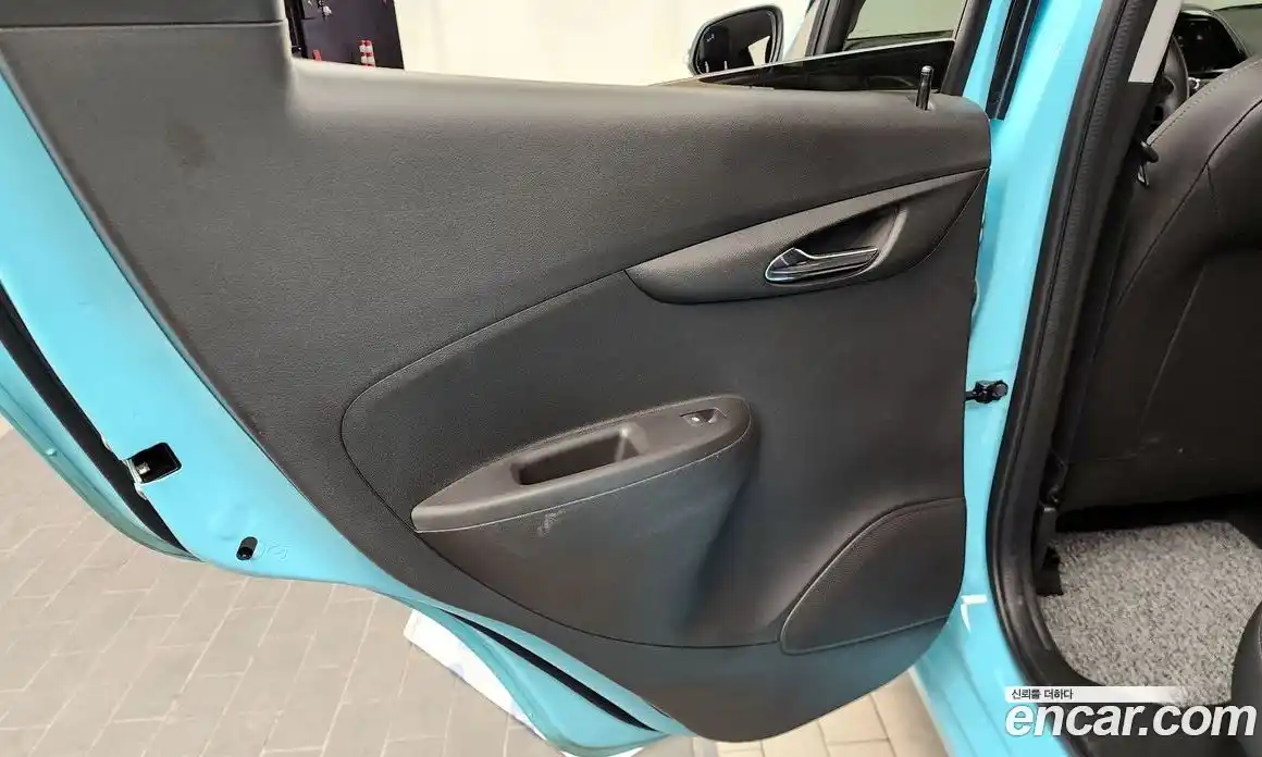 Chevrolet Spark 2022 1.0 механика, фото 15