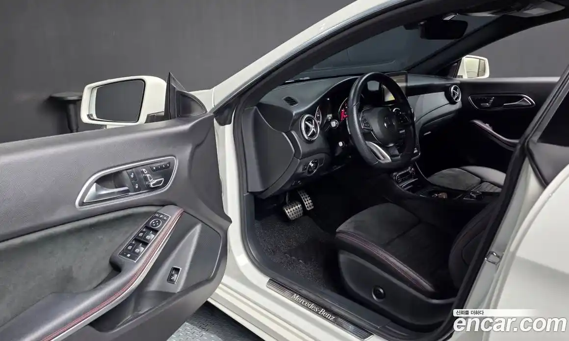 Mercedes-Benz CLA-Class 2018 2.0 гидро, фото 13